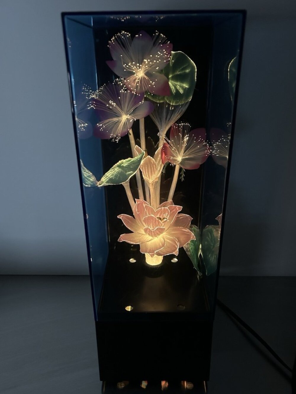 Fiber Optic 5 Flower Light Lamp Music Box Model YS-335M Yirng Shehng Co Vtg 1988
